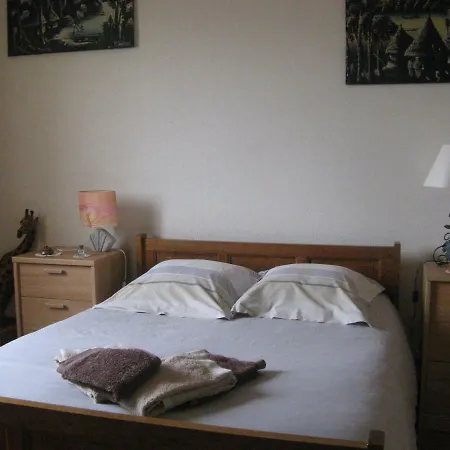 Homestay 50 M2 , , Cuisine , Salle De Bains Baccarat